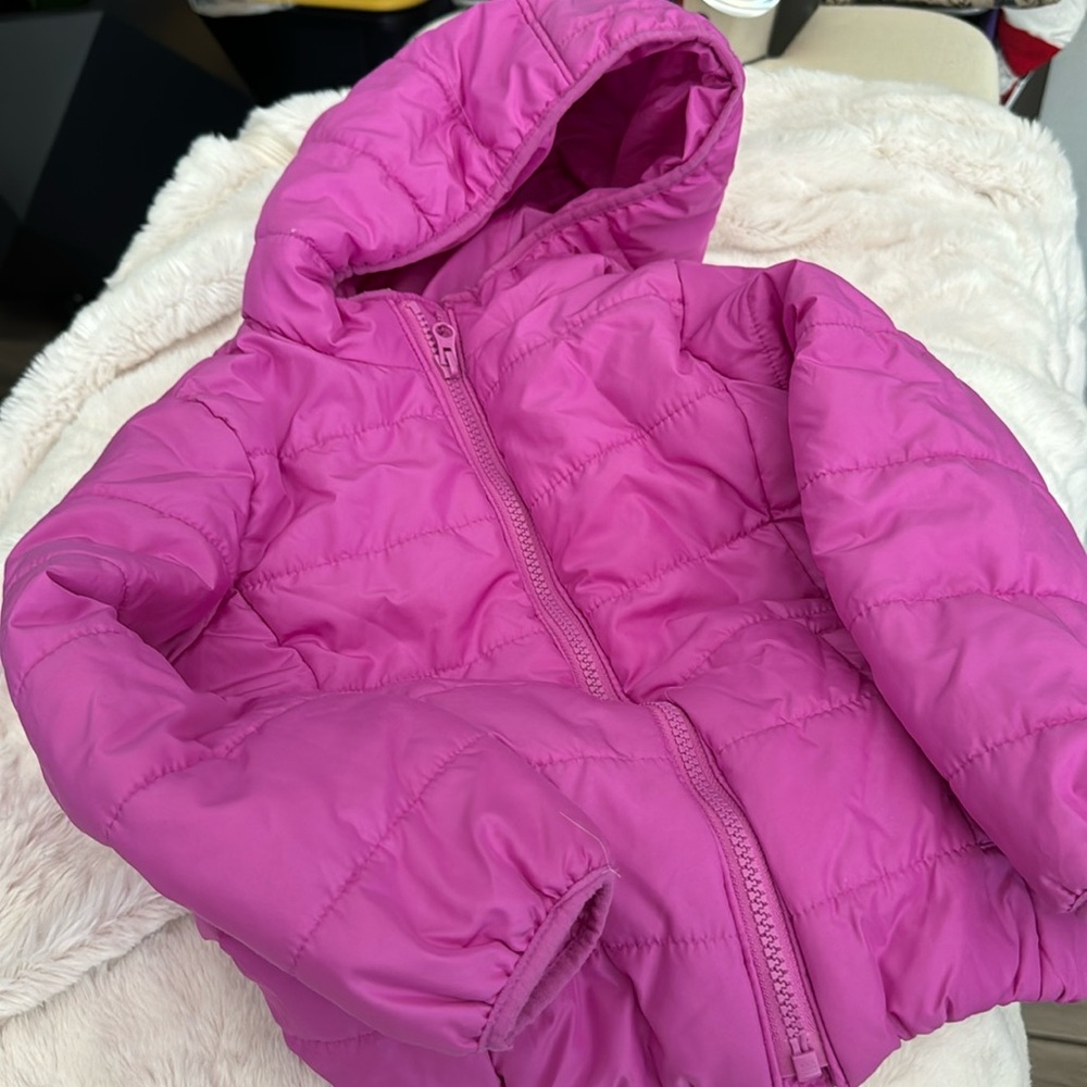 baby gap- purple puffer jacket with hood(primaloft)-5t